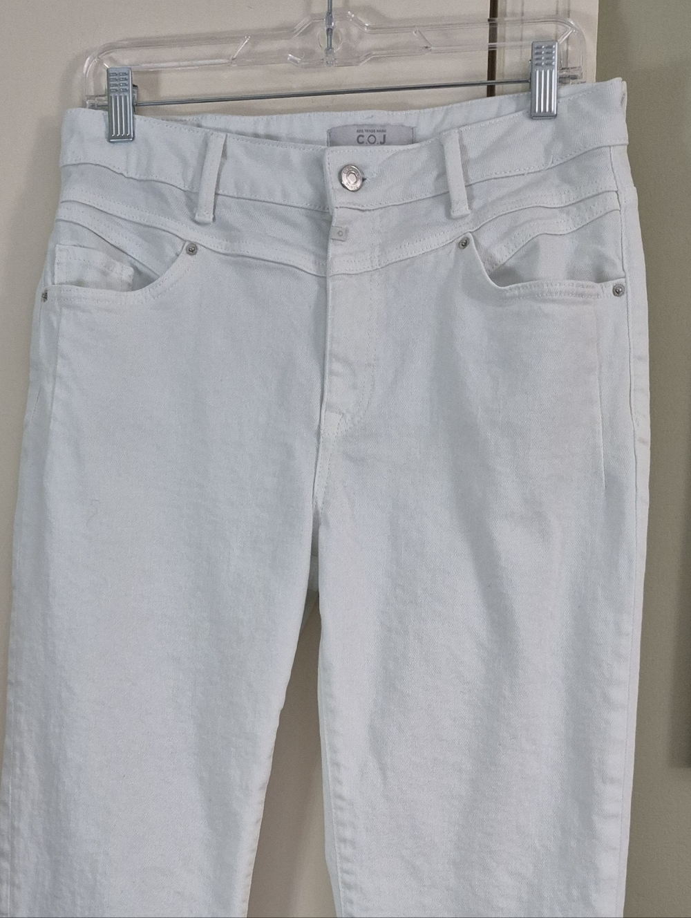 NWOT Cup Of Joe COJ Victoria Boyfriend White Jeans, 28 - Picture 6 of 6